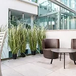 Artist House Apartment
