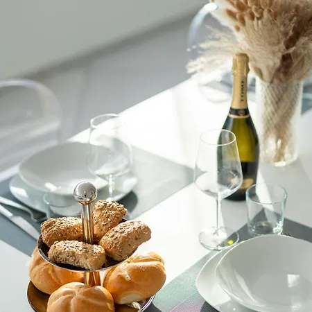 Artist House アパート *