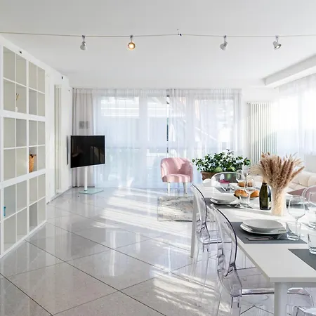 Apartment Artist House Merano