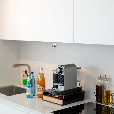 アパート Artist House メラーノ