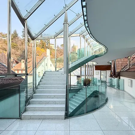 Apartment Artist House