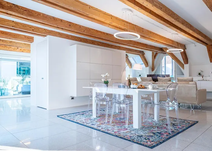 Apartment Artist House Merano