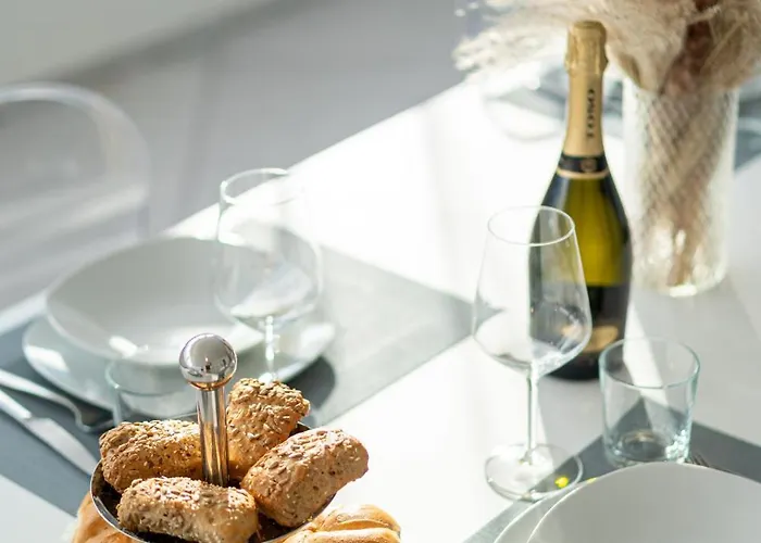 Artist House 公寓 *